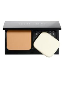 Mattifying Look Bobbi Brown Skin Weightless Powder Foundation