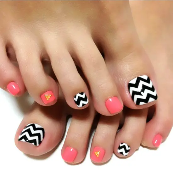 Simple And Easy Toe Nail Art Design Ideas You Can Try Out At Home