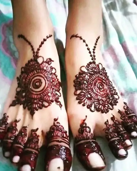 19 Inspired Foot Mehndi Designs For Your Beautiful Feet