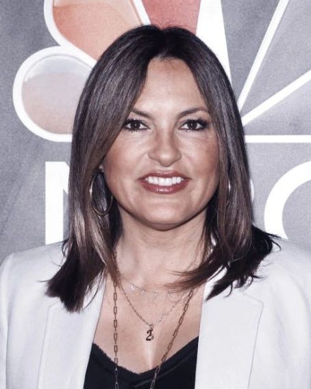 15 Mariska Hargitay Hairstyles to Inspire You