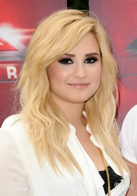 Top 32 Demi Lovato S Hairstyles And Haircut Ideas For You To Try