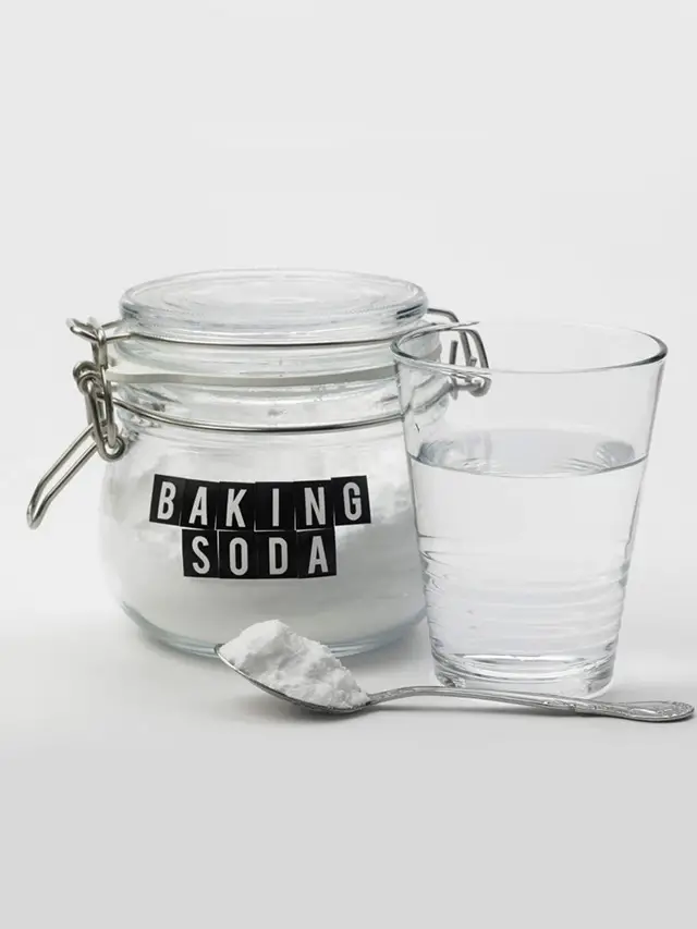 What Happens When You Drink Water with Baking Soda on an Empty Stomach