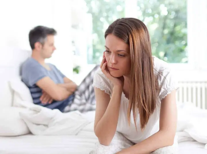 8 Signs Youre In A Loveless Marriage And How To Deal With It 0095