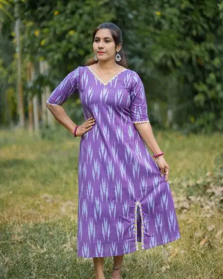 Ikkat a Line Kurti with Flower Lace Work on the Neck and Slit