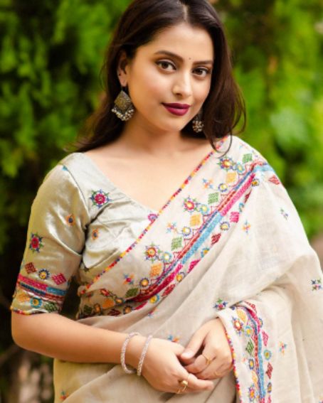 Pure Linen Designer Saree With Embroidery & Mirror Work - Grey
